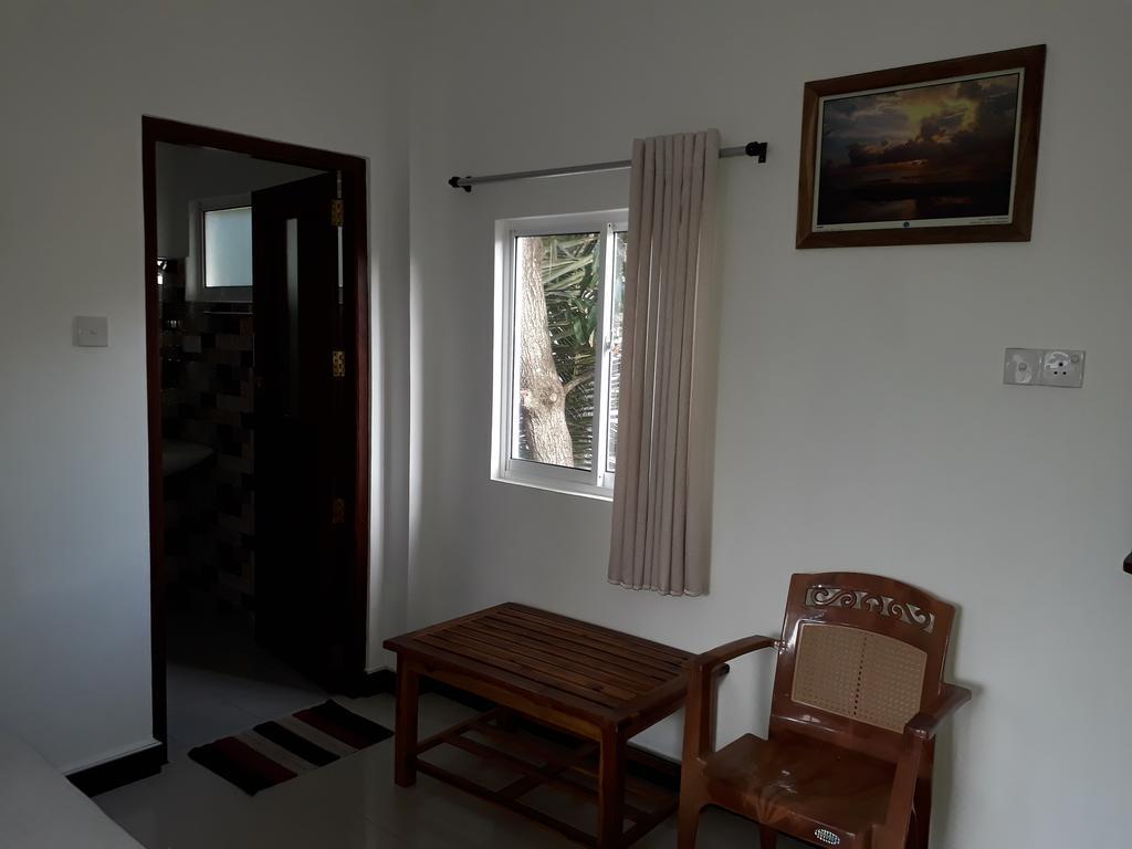 Anna Tourist Inn ネゴンボ 部屋 写真