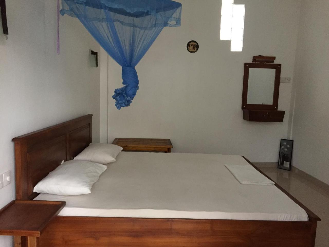 Anna Tourist Inn ネゴンボ エクステリア 写真
