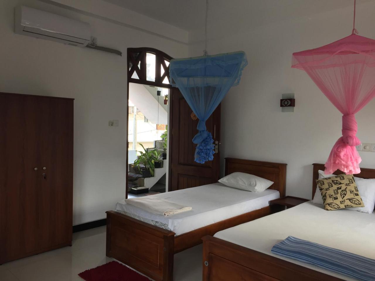 Anna Tourist Inn ネゴンボ エクステリア 写真